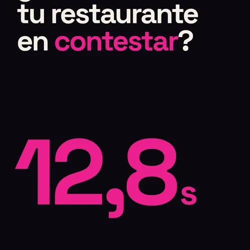 Viernes, restaurante full. Entra un WhatsApp: «¿Tienen mesa para 4 hoy a las 8?». ¿Cuánto tarda alguien en…